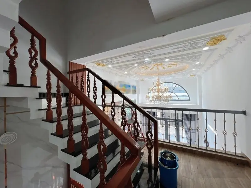 BÁN NHÀ HẺM 8M THÔNG LÊ VĂN QUỚI QUẬN BÌNH TÂN 66M2 5 TẦNG 6PN CHỈ HƠN 6 TỶ.