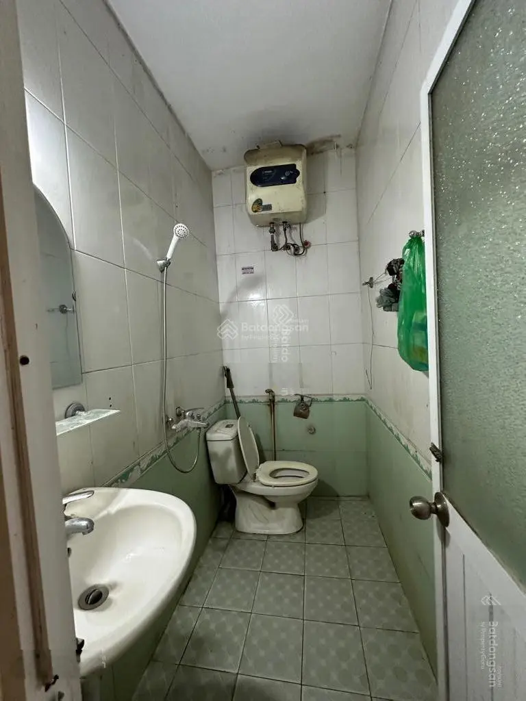 Bán nhà 43m2, 4 tầng, gần chợ Mơ, giá 6.2 tỷ