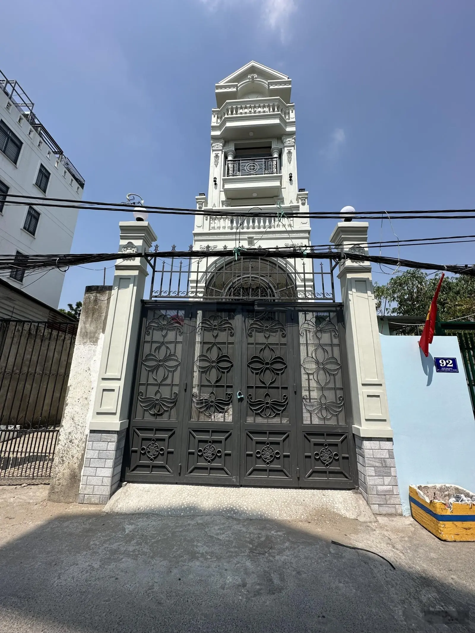 Bán nhà 5 tầng giá 10,8 tỷ mặt tiền đường Nguyễn Trung Nguyệt, p. BTĐ. TP Thủ Đức