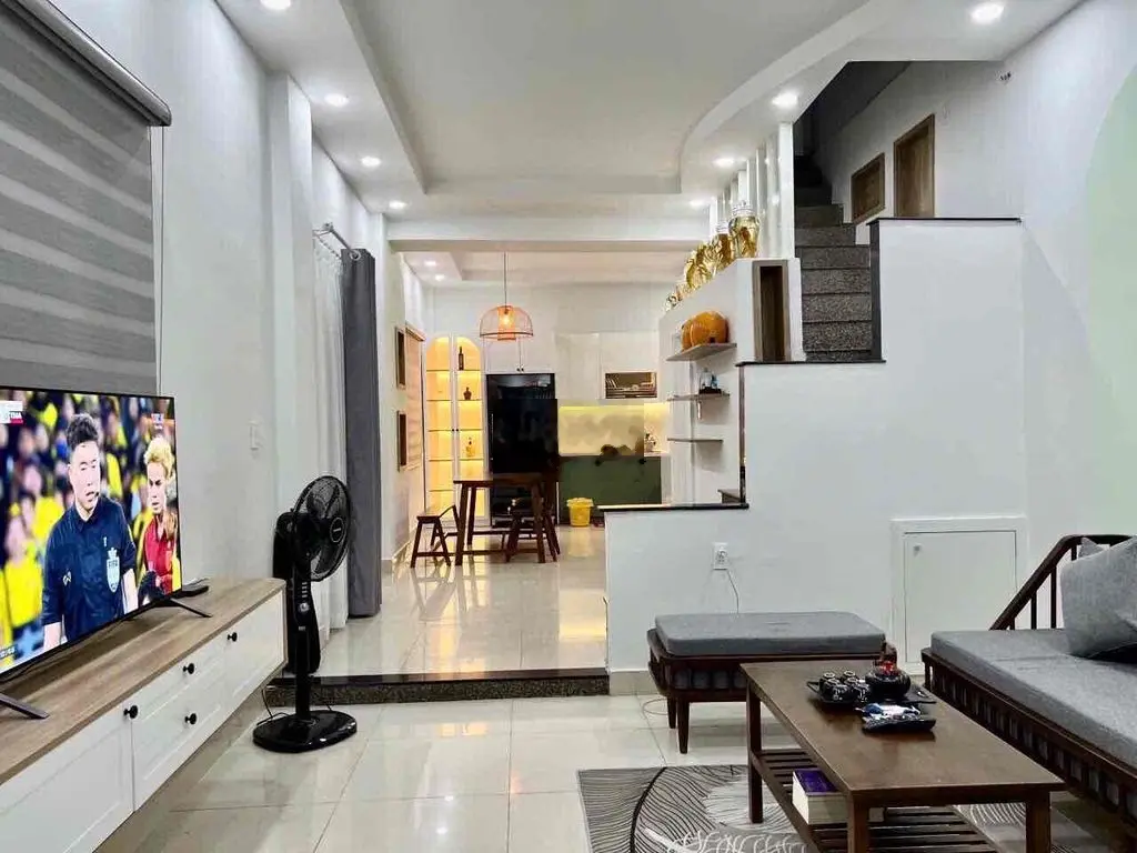 nhà hẻm 7m Tân sơn nhì , 1lầu tặng nội thất mới