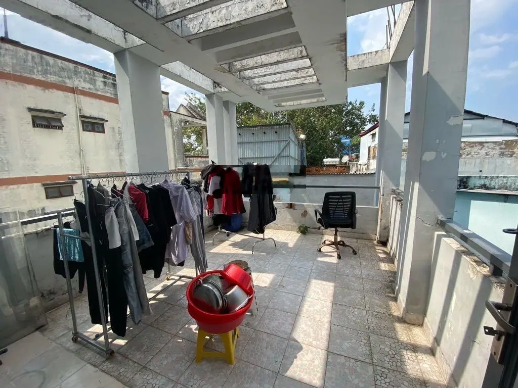 Nhà lô góc hai mặt tiền hẻm xe tải,ngay đường số 8,Gò vấp,Diện tích lớn: 239m2, chỉ: 21.7 tỷ.