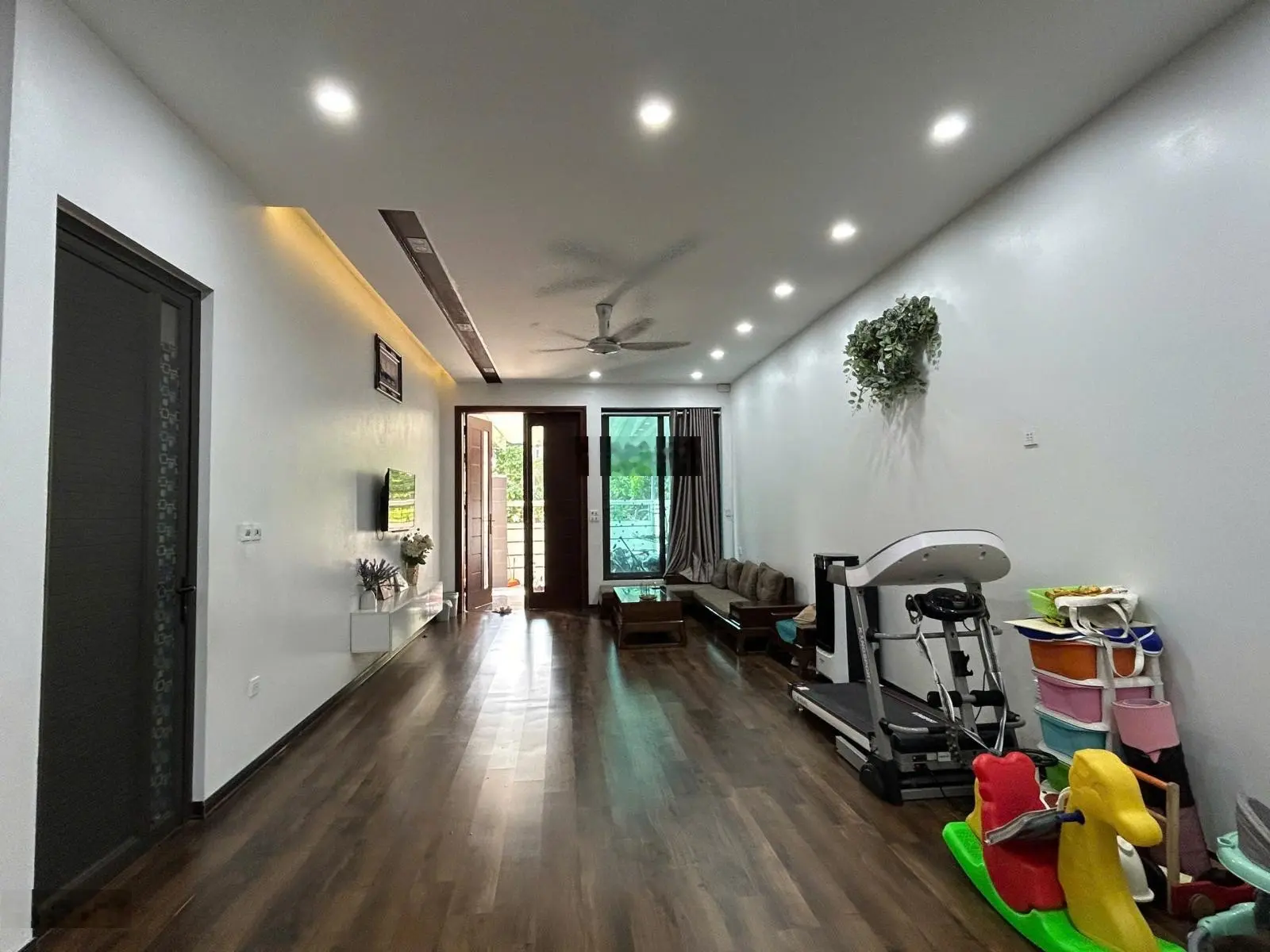 Bán biệt thự đẹp 2.5 tầng tại đường Đào Xuyên, Gia Lâm, Hà Nội với giá hợp lý