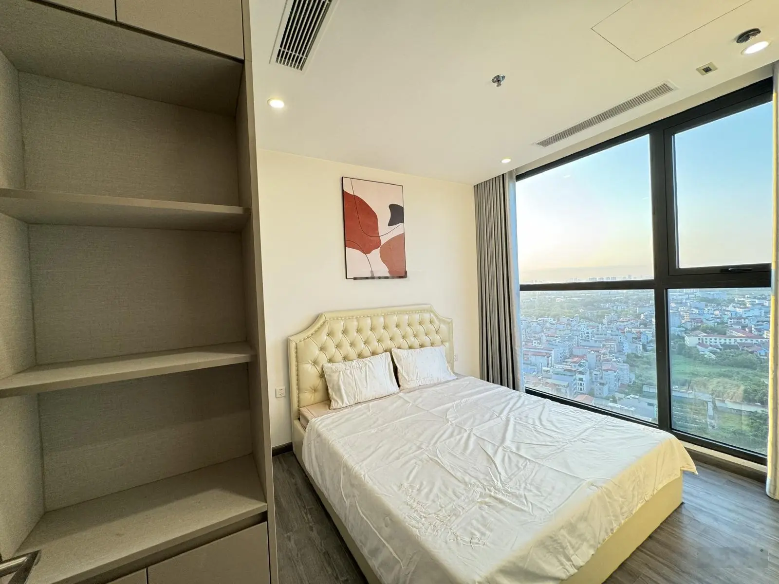 Chỉ với 850tr sở hữu ngay căn 2PN đã có sổ , đang có hợp đồng thuê 2 năm mỗi tháng nhận về 8.3tr