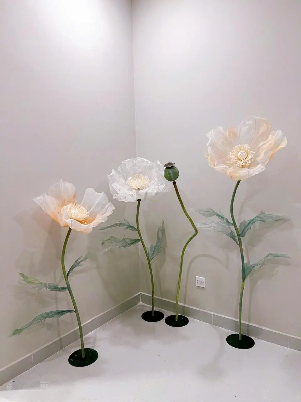 Bán gấp căn hộ 30m2 dự án Soho Residence, Phường Cô Giang, Quận 1. LH 0909 239 ***