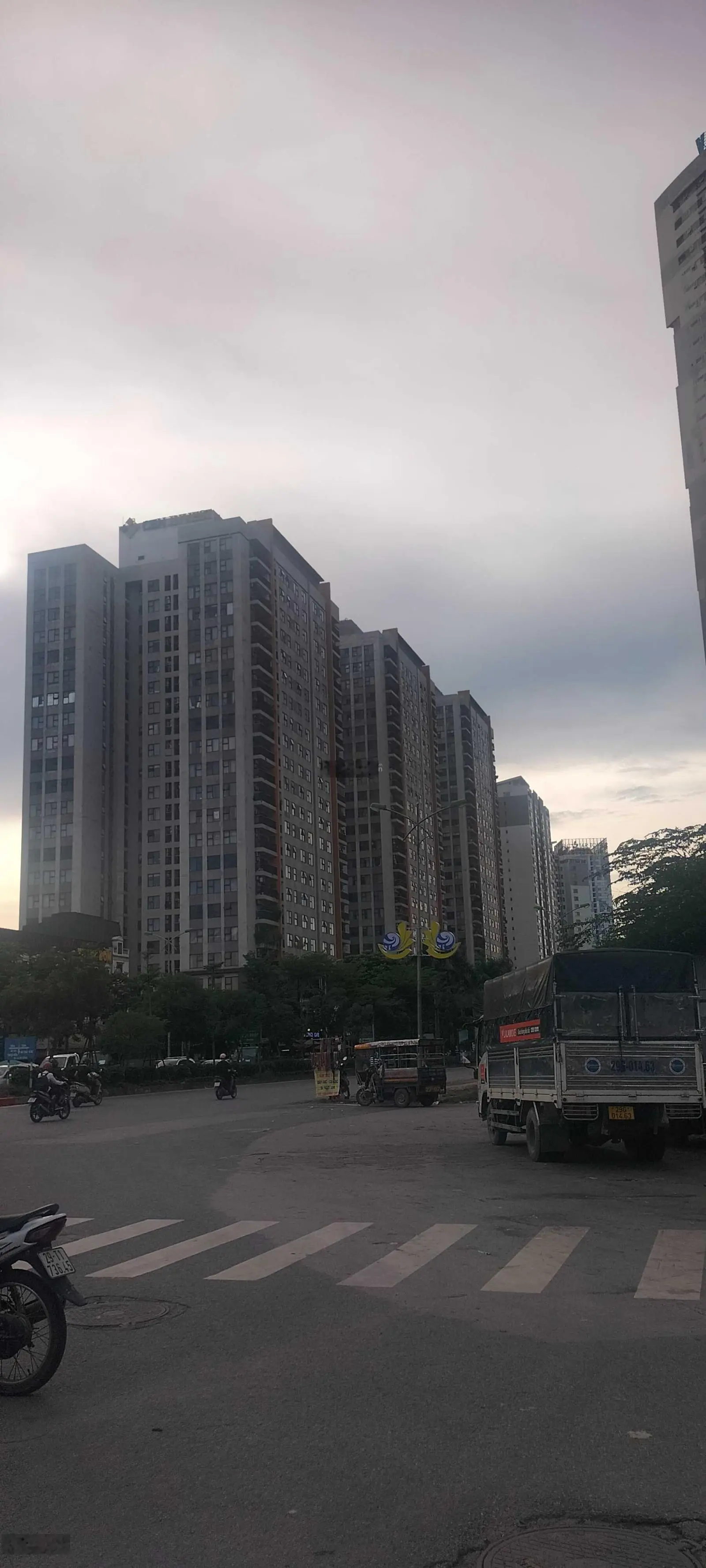 Liền kề Văn Phú, Hà Đông diện tích 50 m2, 4 tầng nhỉnh 7 tỷ. Ô tô tránh, ở và kinh doanh