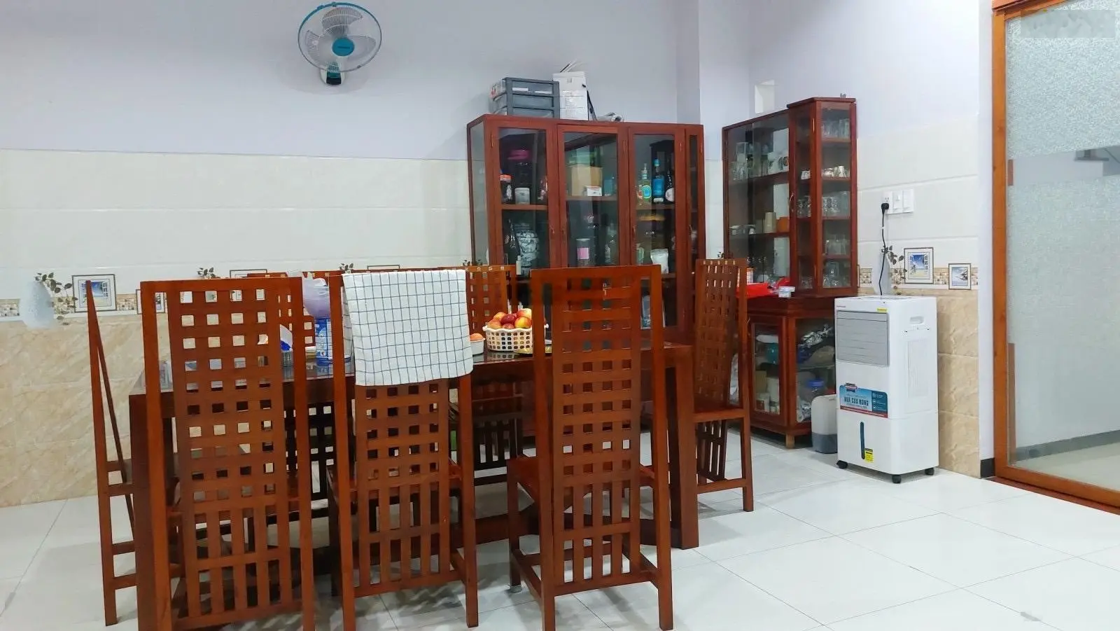Bán tòa homestay & coffee bar 2 mặt tiền dòng tiền ổn định 150 triệu/tháng vị trí: phố du lịch