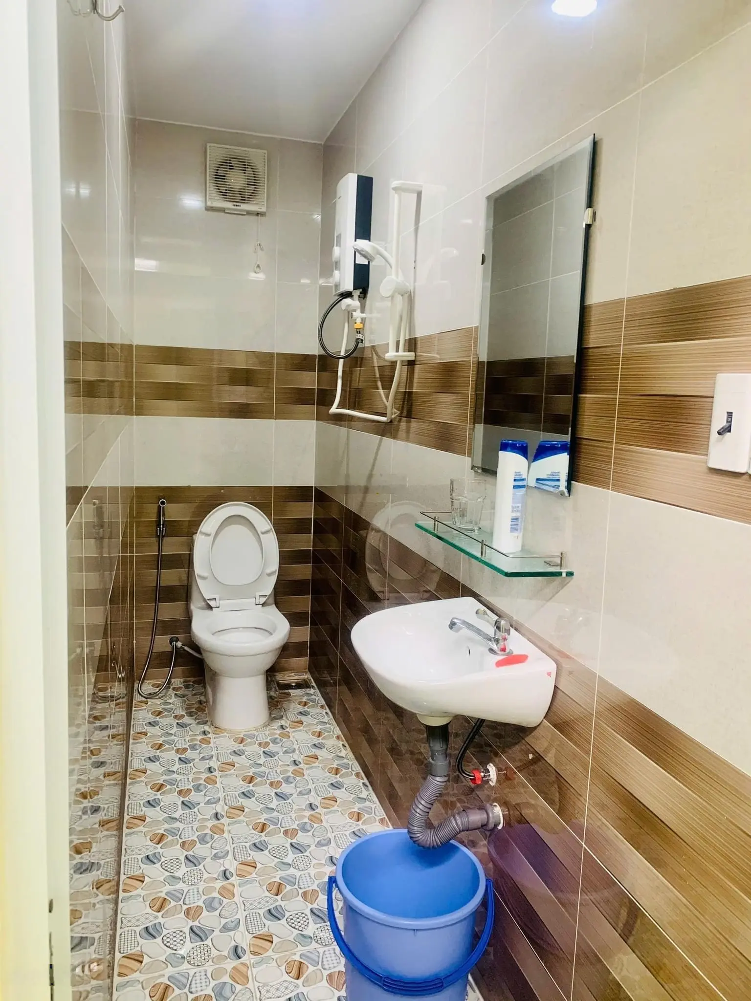 Nhà đẹp Nguyễn Văn Đậu - Q. Bình Thạnh cực sốc - 52,6m2 giá 3 TỶ 27O (CTL). đang cho thuê 16tr/th