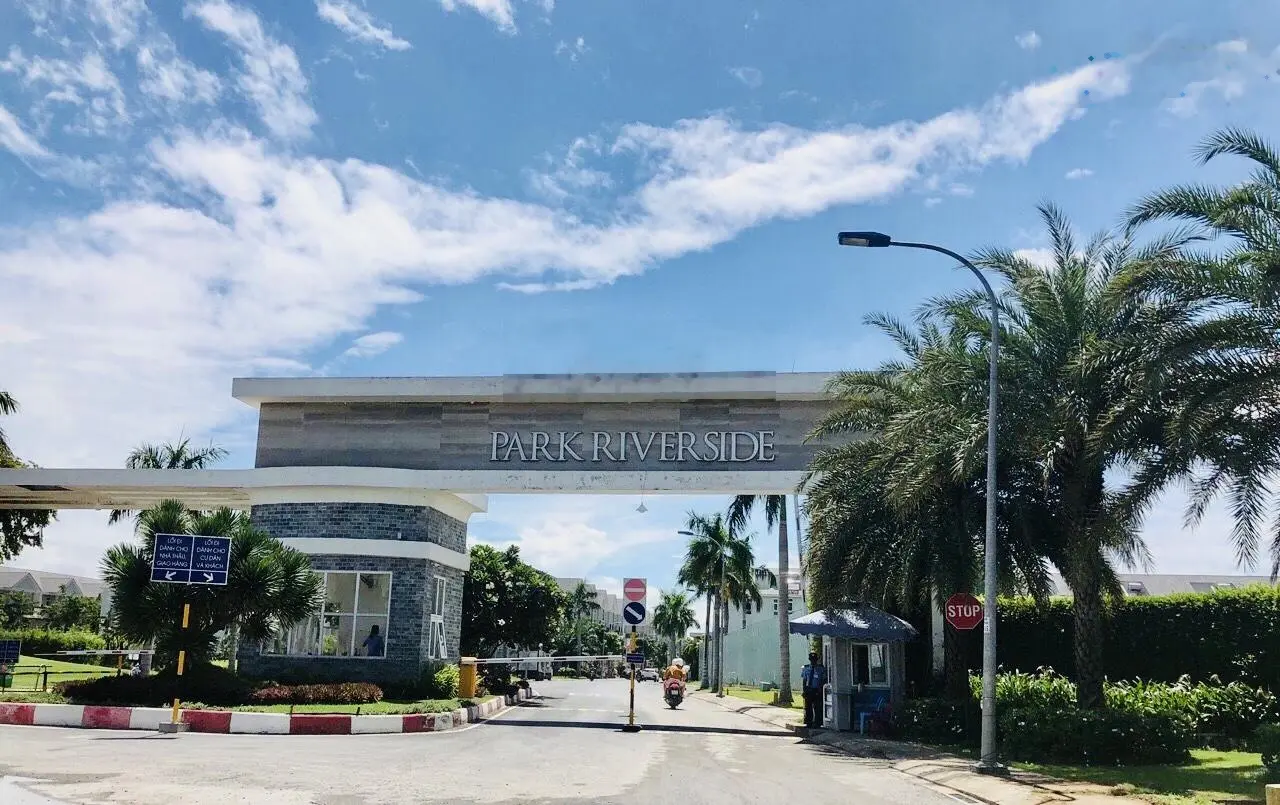 Bán nhiều căn nhà Park Riverside. Có nội thất và chưa nội thất, SHR, Giá thật không đăng ảo