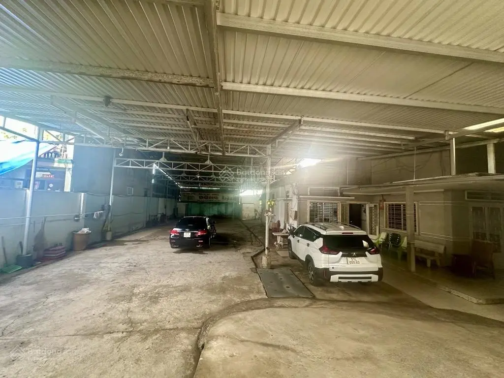 Mặt tiền kd bà triệu cực hiếm gần chợ hóc môn 950m2(27x36) kiếm đâu ra giá chỉ 60 triệu m2