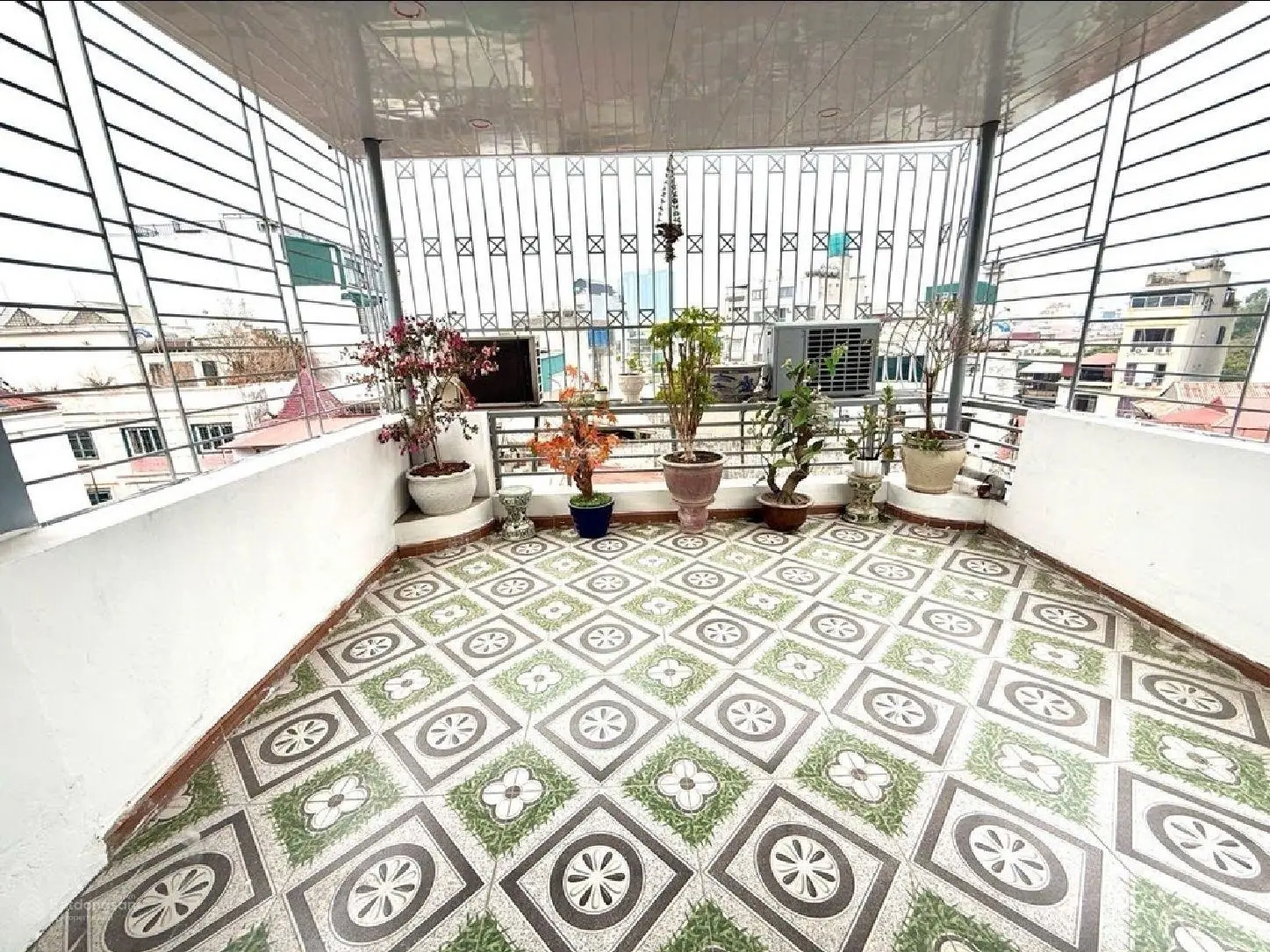 NHÀ ĐẸP XỊN SÒ - LÔ GÓC - FULL NỘI THẤT . Phương mai , Đống Đa . 30m 6 tầng , mặt tiền 4m .