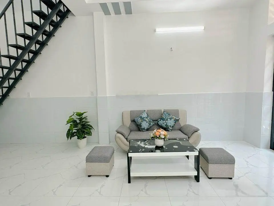 Chủ bán lỗ căn nhà Q. Tân Phú, P. Tây Thạnh, hẻm 488// 2 tỷ 950tr/40,4 m2, 1 lầu hẻm 3,5m
