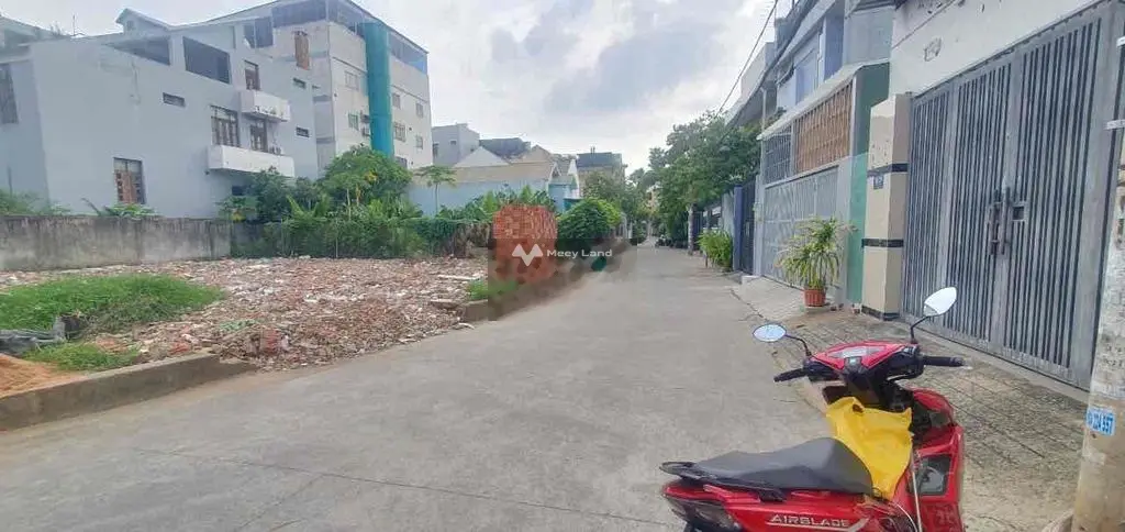 ĐẤT ĐƯỜNG Ô TÔ LINH ĐÔNG