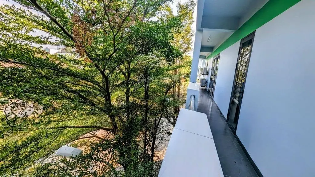 Bán nhà KDC Nam Long Phú Thuận q7 - DT khủng 120m2 nở hậu 8m - 4T 5pn - bán nhanh định cư còn 18ty