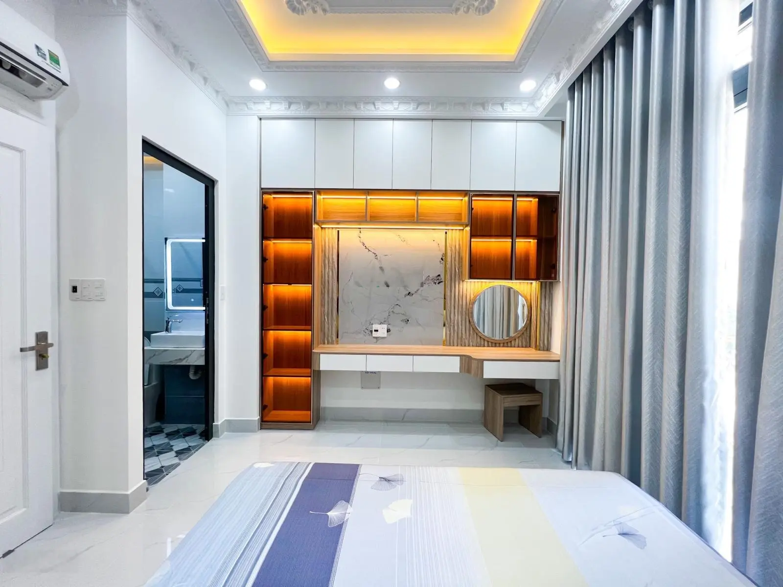 Bán nhà mới sổ riêng KDC The Sun Thị Trấn Nhà Bè - 3 lầu full nội thất
