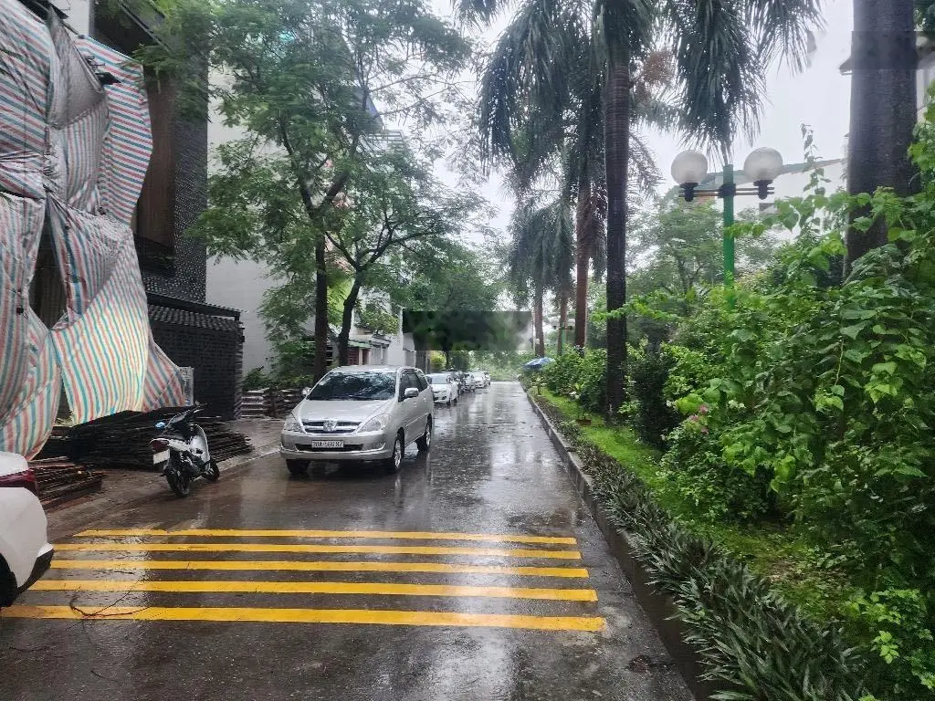 Chính chủ bán nhà cấp 4 phố Việt Hưng DT 80m2, MT5m, Gần Vinhomes, vũ Đức thận, Nguyễn lam, BigC