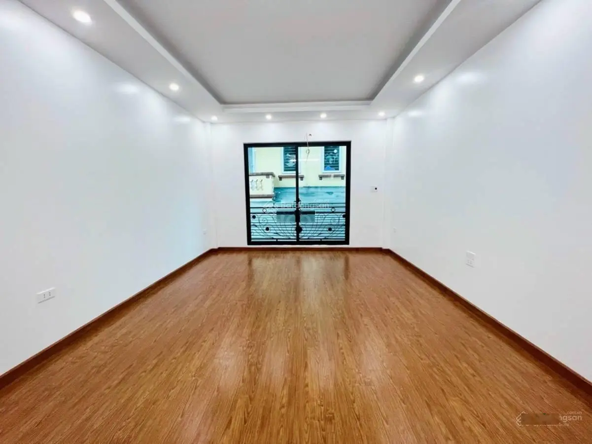 Siêu phẩm phân lô ngõ 205 Xuân Đỉnh, diện tích 33m2, 5 tầng, mặt tiền 4m chỉ 6.55 tỷ, sát ô tô