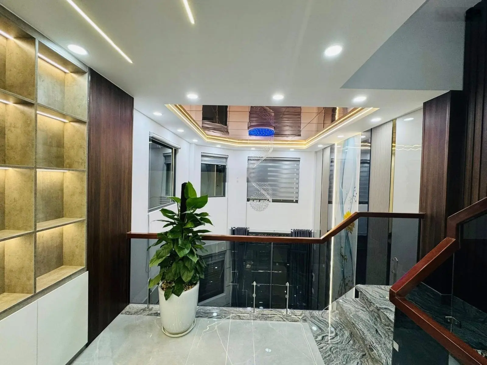 Căn góc siêu vị trí đường mã lò 4x14m nội thất cao cấp nhà xây 5 tầng mới giá chỉ 8.5 tỷ TL