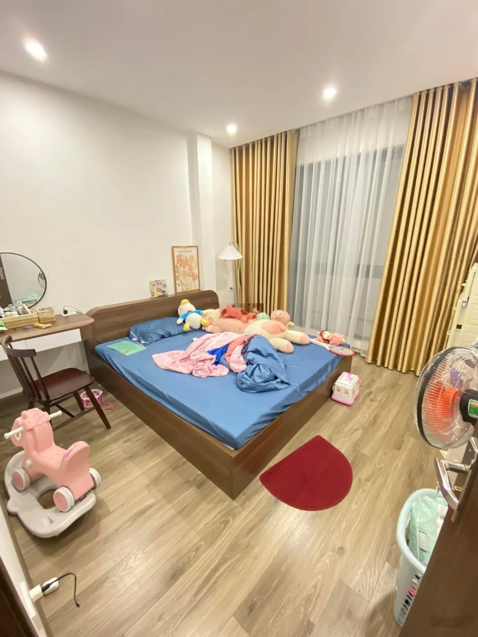 5.89 tỷ_107 trần khát chân_lô góc mới_ở ngày_34m2