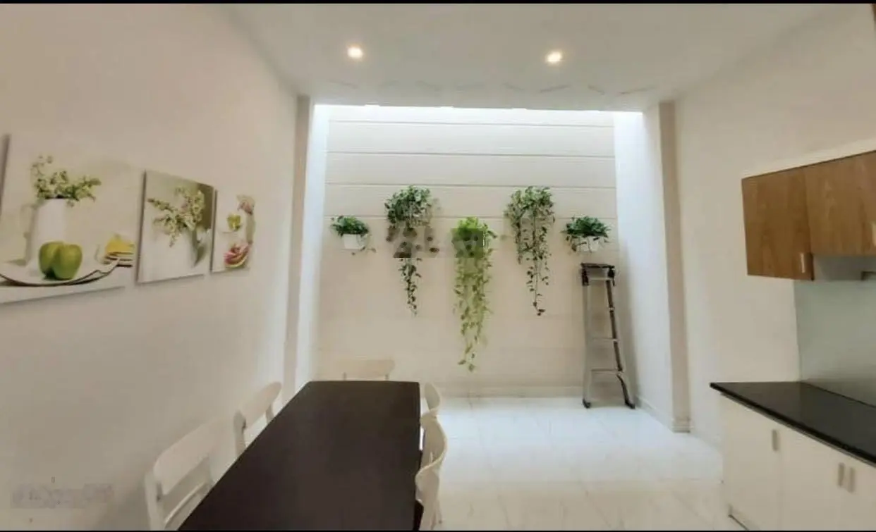Giá chuyên đầu tư Nguyễn Tiểu La, P. 8, Quận 10, DT 60,2m2 đang cho thuê 30tr/th, sổ riêng