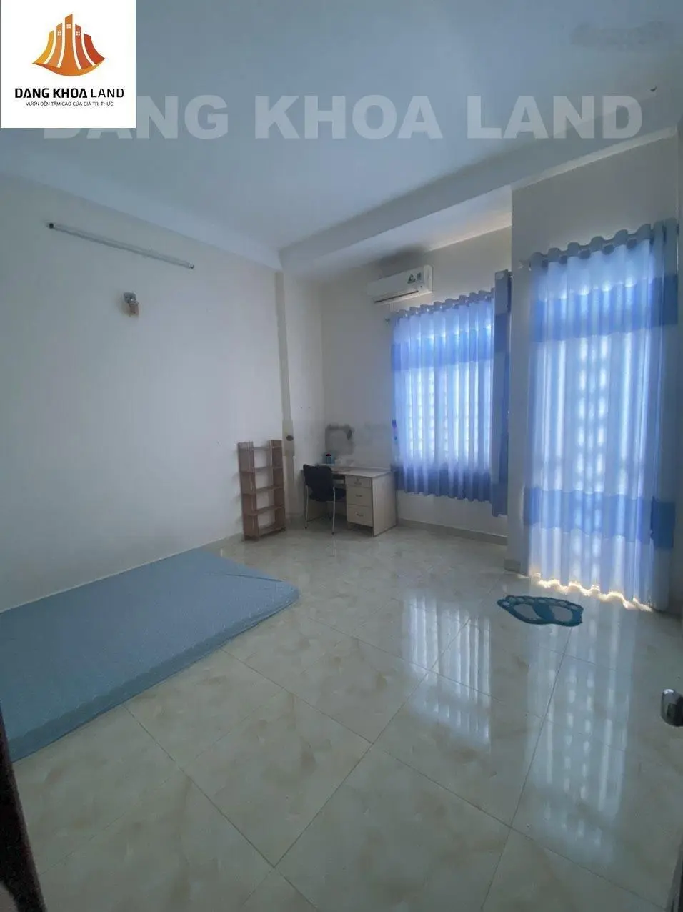 Hàng đầu tư - Nhà 3 lầu 4PN kiên cố, HXH đường Đỗ Xuân Hợp, giá 5tỷ còn thương lượng
