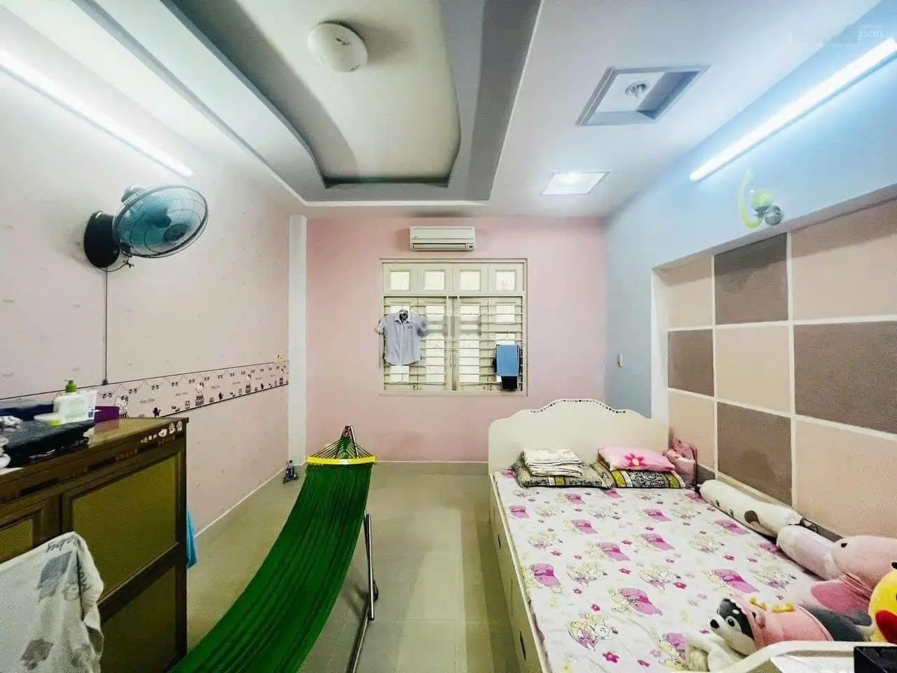 Bán nhà 3 tầng hẻm nhựa xe hơi đường Lê Văn Quới, DT: 50,2m2 nở hậu, giá 4tỷ1