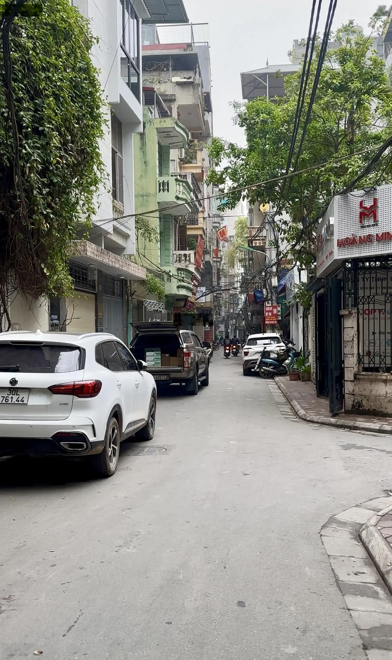 Bán nhà mặt ngõ Kinh doanh Thái Hà - Vỉa hè 2 oto tránh nhau - Khu hiếm nhà bán - Ngõ cực đẹp