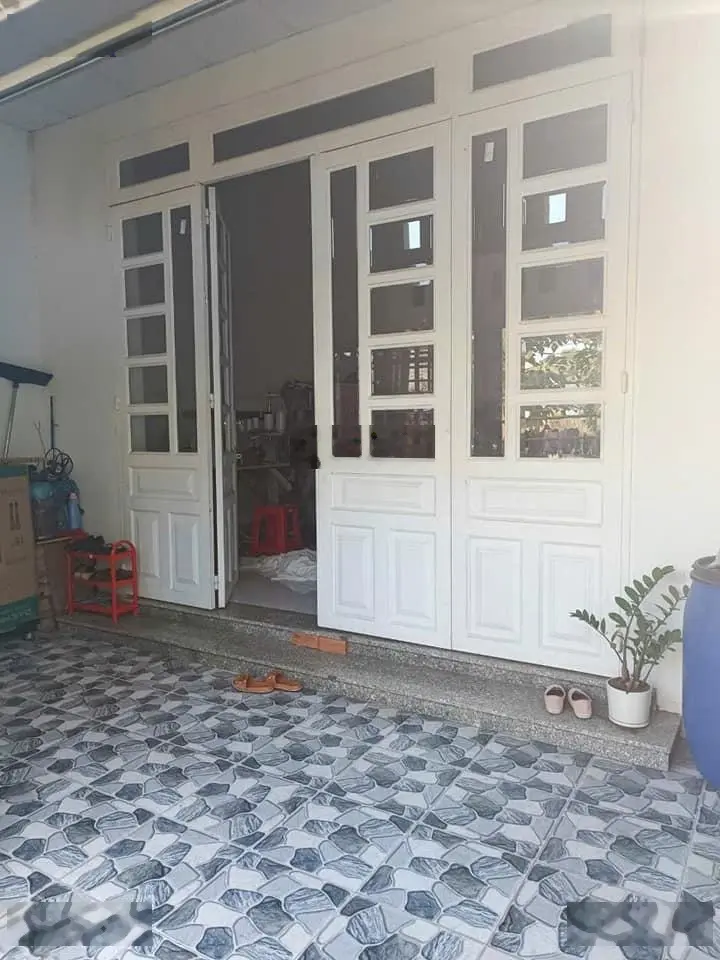 Chủ ngộp gửi bán gấp căn nhà cấp 4, SHR, 101m2, 1 tỷ 200 triệu, Xuân Thới Thượng, Hóc Môn
