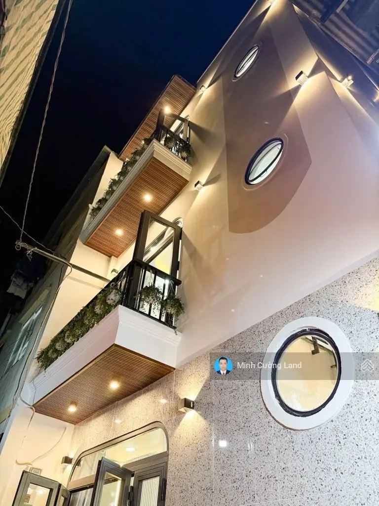 Siêu phẩm Hoàng Văn Thụ, Phú Nhuận, DTSD 53m2, 3 tầng BTCT 2PN, tặng full nội thất, CHỈ 3.65TỶ TL