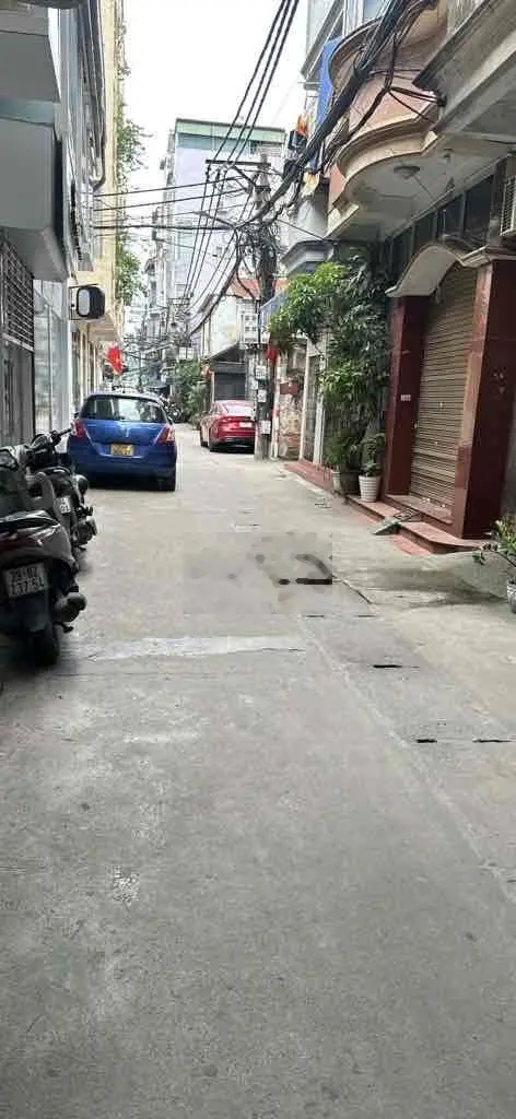 Cần bán gấp nhà phố Kim Mã Ba đình giá rẻ