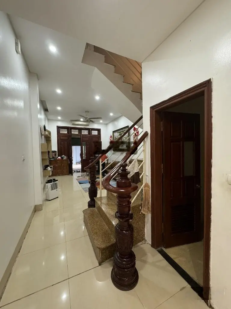 Bán nhà phố Khương Trung, Thanh Xuân, DT 52m2, 4T, Mt 4m, giá 8,5 tỷ, 0948 552 ***
