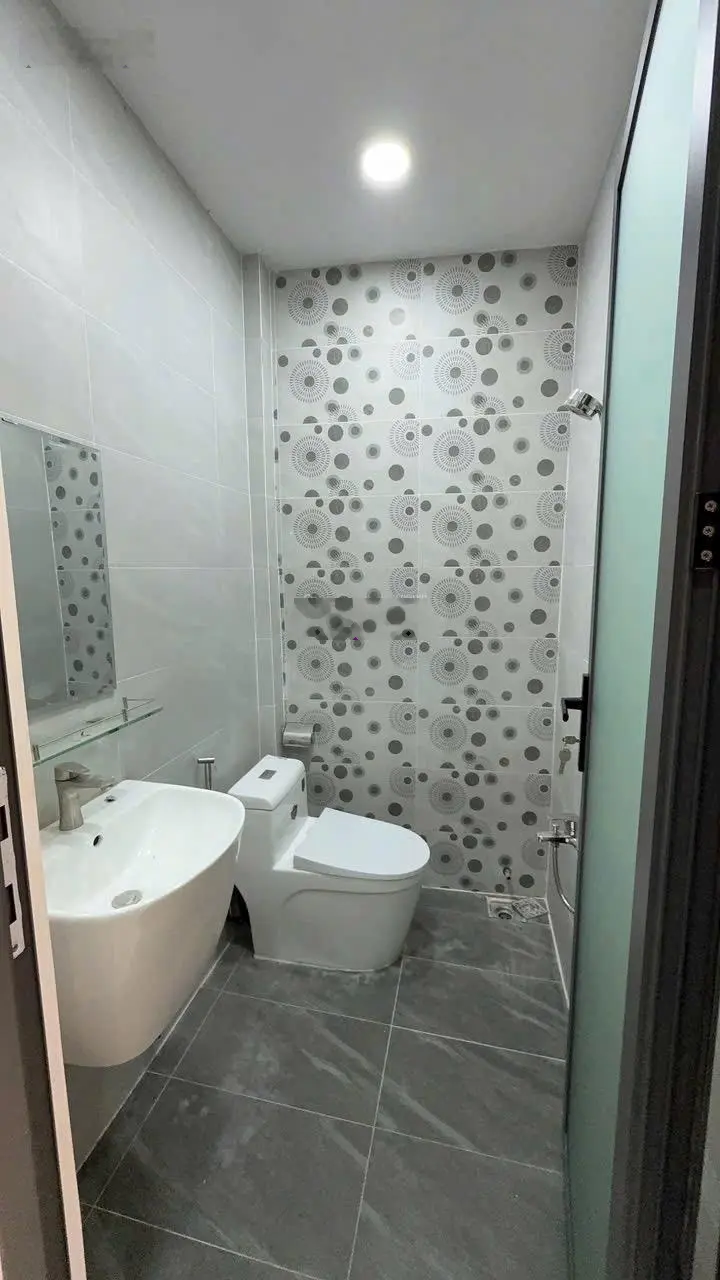 Bán Nhà Quận 7, Đường Huỳnh Tấn Phát, Phường Tân Thuận Đông 4m x 16m Nhà 2 Tầng 4pn Giá 5,2 Tỷ.