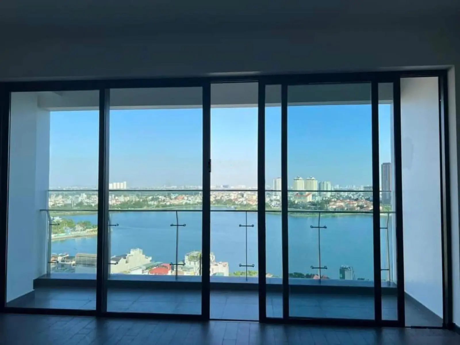 Bán căn Duplex Heritage Westlake view trực diện Hồ Tây giá 71 tỷ hàng hiếm
