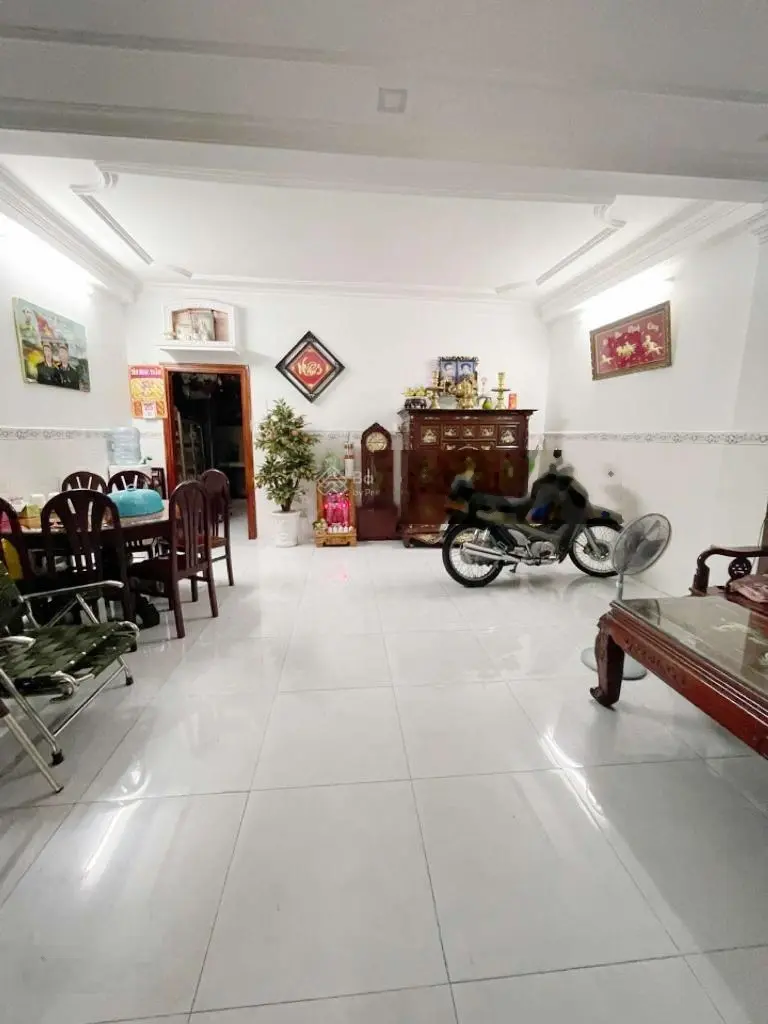 Bán nhà MT dương bá trạc quận 8, 4 tầng , ngang 5,3 nở hậu tài Lộc,giá 12,5 tỷ(TL) pháp lý chuẩn