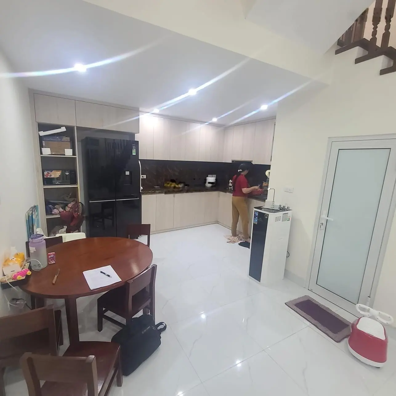 Quá ngon! Hơn 4 tỷ, Bán Nhà Đông Ngạc, Bắc Từ Liêm - 56m2 - 5m mặt tiền, 1 nhà ô tô tránh - Dân xây