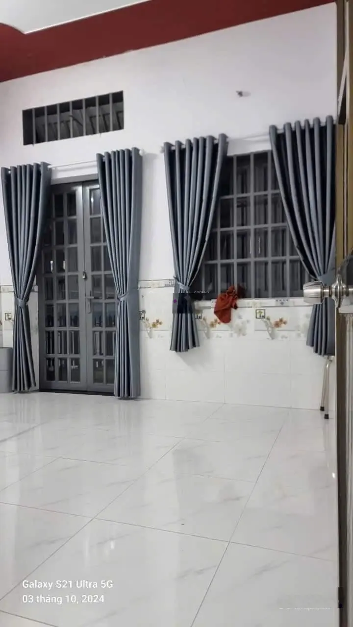 Nhà ngợp cần bán sát MT Nguyễn Văn Luông Q6, đường vào 5m, SHR, DT 75m2 Giá 1ty8 (còn bớt lộc)