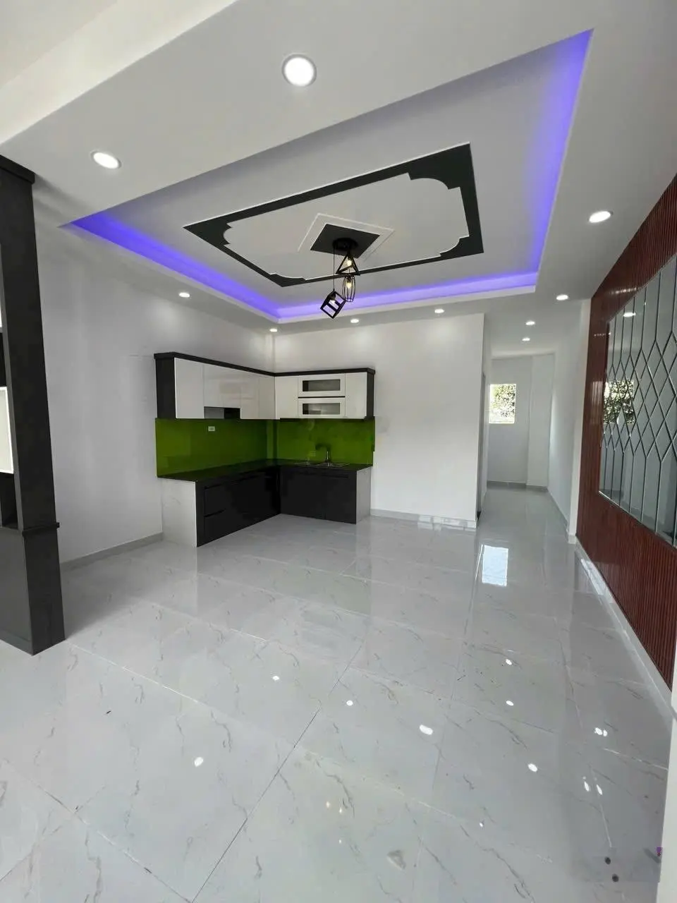 Bán nhà 1T1 lửng mới xây, tặng nội thất cơ bản, thích hợp cho gia đình 2 - 4 người ở, SHR