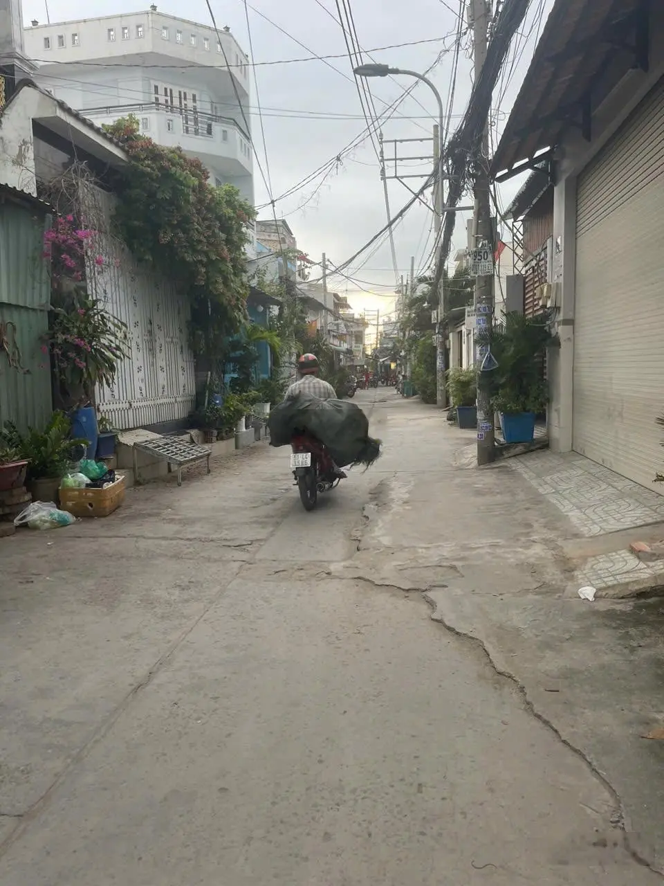 Bán nhà cũ tiện xây mới MTKD 45 Lê Cơ, An Lạc, Quận Bình Tân, gần trường học, gần chợ