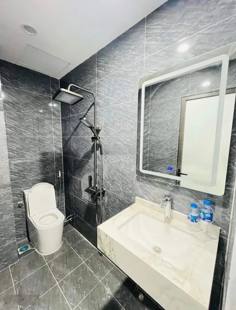 Bán nhà Học Viện Tài Chính - DT 50m2 - 6 tầng - giá 8.4 tỷ - Bắc Từ Liêm - kinh doanh - ô tô