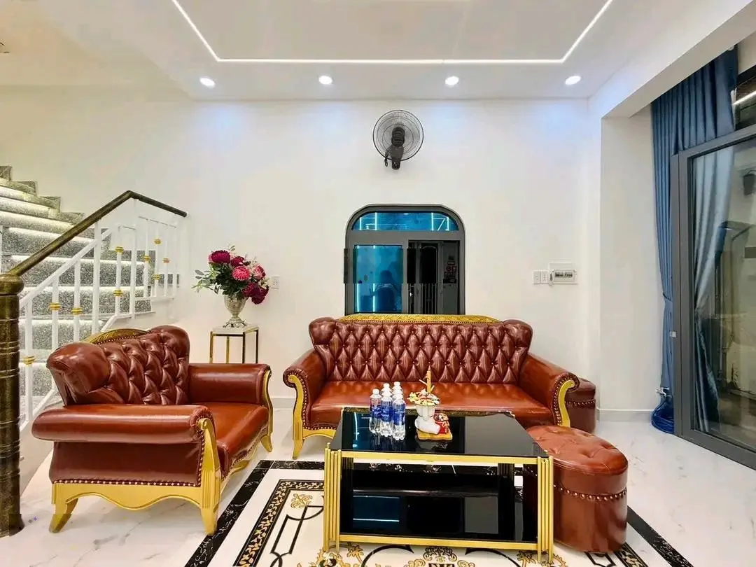 Giảm giá cực tốt căn nhà Lê hồng Phong - Phường 10 - Quận 10, giá 3TỶ380/78,4m2, đang cho thuê 24tr