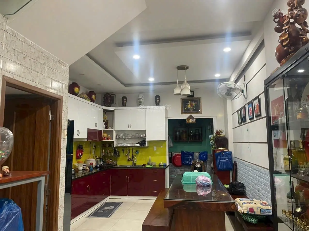 Bán nhà đẹp 1 trệt 2 lầu đường xe tải tránh gần KĐT Vạn Phúc, Thủ Đức, giá chỉ 8,2 tỷ