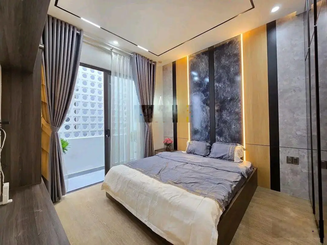 Con du học thiếu tiền cần bán nhà Bùi Hữu Nghĩa - P.5 - Q.5, đang cho thuê 24tr, giá 3tỷ51/77,55m2