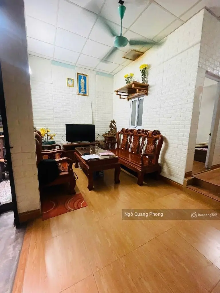 Bán đất, tặng nhà 2 tầng, mới, đẹp, đủ công năng Đặng Xá, Gia Lâm