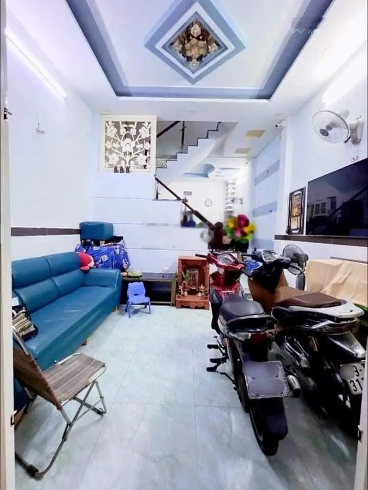 Bán gấp nhà riêng HXH 42m2 tại đường Trần Quốc Toản, liên hệ Khoa: 0938 375 ***