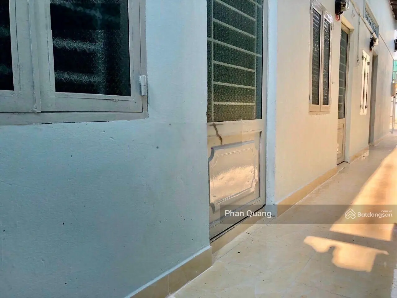 Bán dãy trọ 1 Ki - ốt + 9P ngay cổng KCN Trảng Bàng, 200m2 sổ hồng riêng