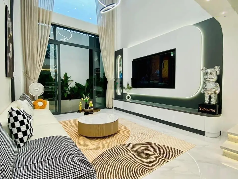 Sở hữu nhà mặt tiền KD gần chợ Bình Chánh - nhà mới đẹp 1trệt 1lầu - 5x20m - siêu đẹp