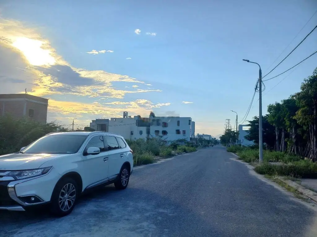Chào bán TĐC Bình Kỳ, vị trí đẹp, giá tốt, song song Võ Chí Công