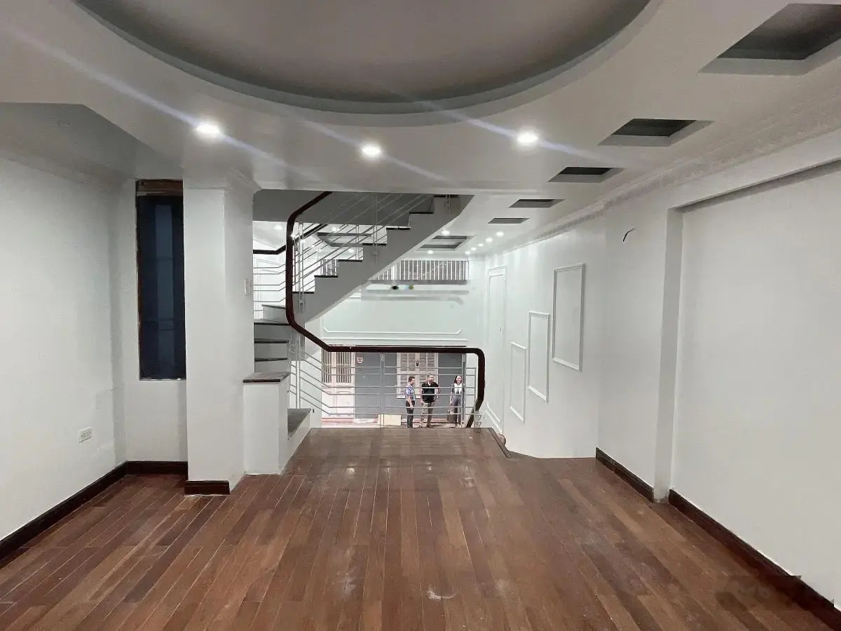 Bán Nhà Đống Đa Thái Hà Ngõ to Rộng sạch đẹp oto Tránh Vừa Ở Vừa kinh doanh DT44m Giá 18,5 Tỷ