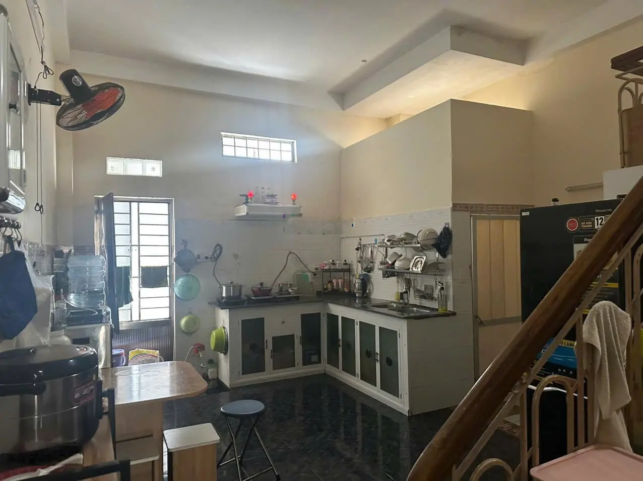 Bán nhà 3 tầng kẹp cống đường 7m5 Lê Phụng Hiểu, ngay Khán đài pháo hoa, Sơn Trà- Giá tốt 8 tỷ/102m