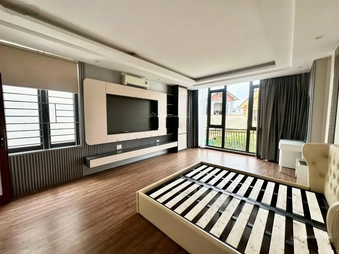 Nhà 565 Bát Khối 51m x 5 tầng oto kinh doanh nhỉnh 10 tỷ