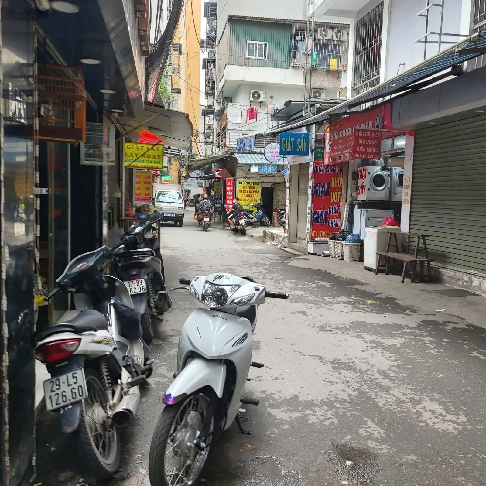 SIÊU PHẨM NHÀ YÊN HÒA - 45M - MT5M - 10M RA PHỐ - TẶNG NT VIP - NHÀ MỚI ĐẸP LUNG LINH - GIÁ 8,55 TỶ
